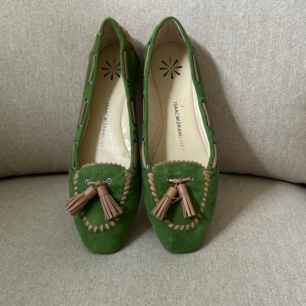 Isaac mizrahi live flats